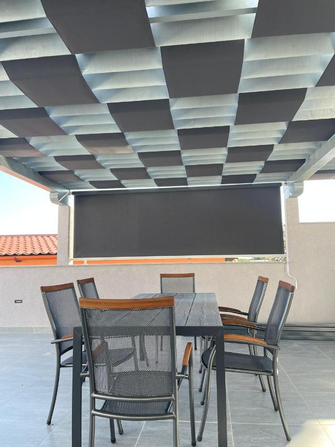 Vila Pedinka Vir Exterior foto