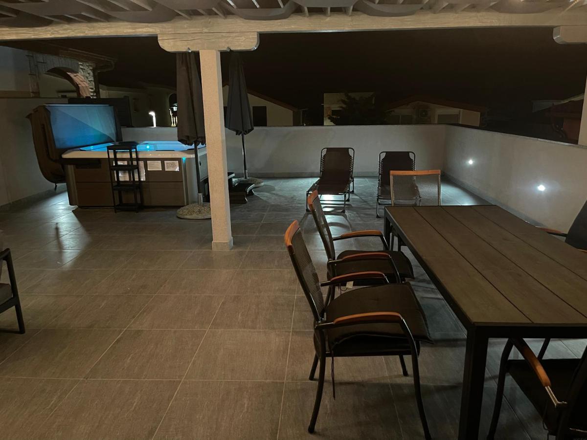 Vila Pedinka Vir Exterior foto